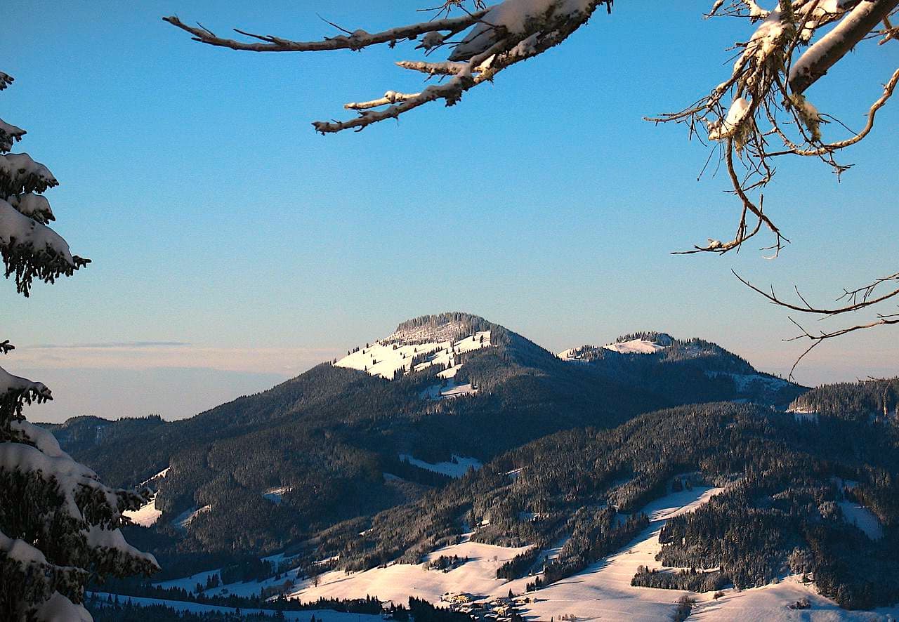 The Nesselwang local peaks Alpspitz and Edelsberg